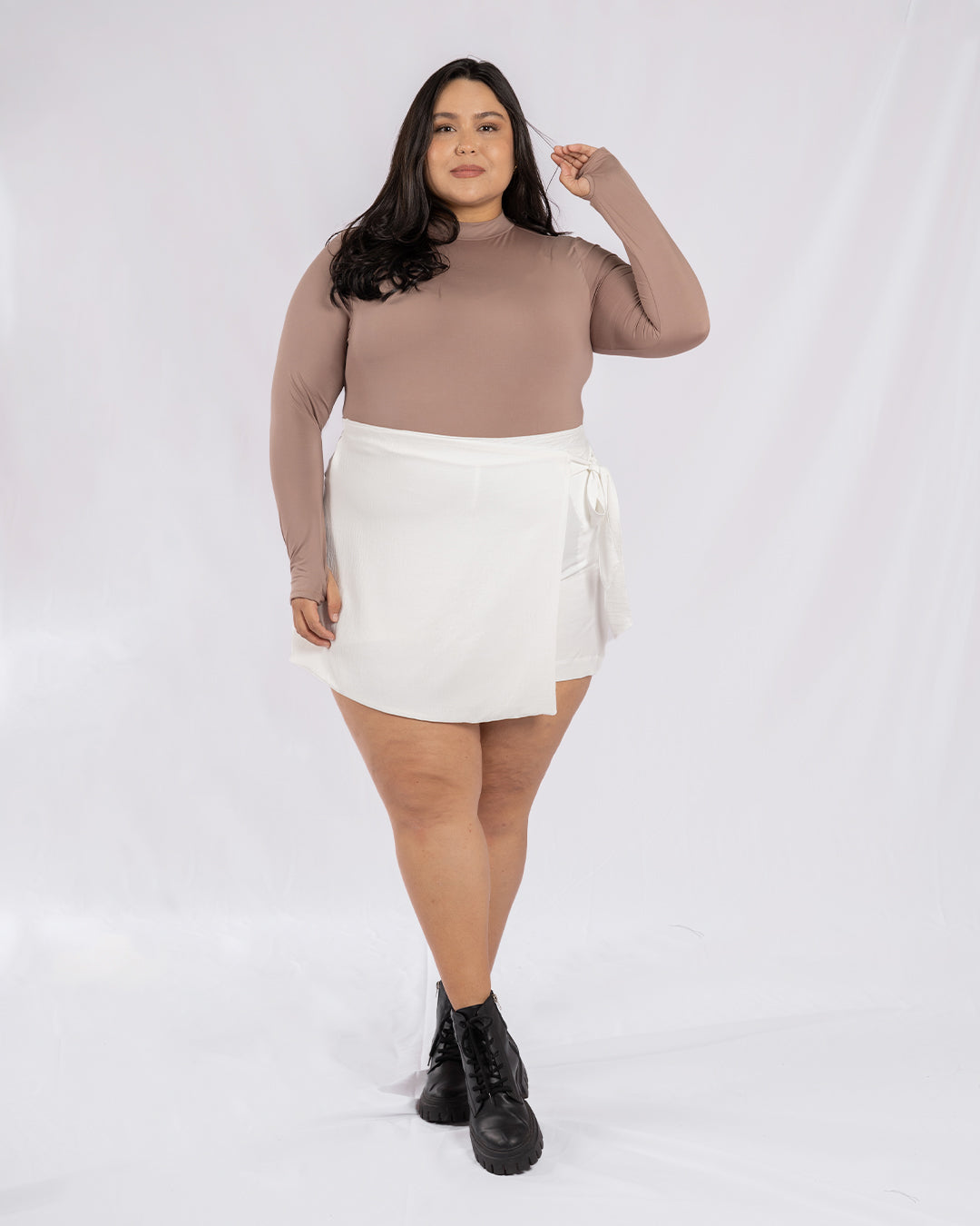 Falda Short Selena Curvi