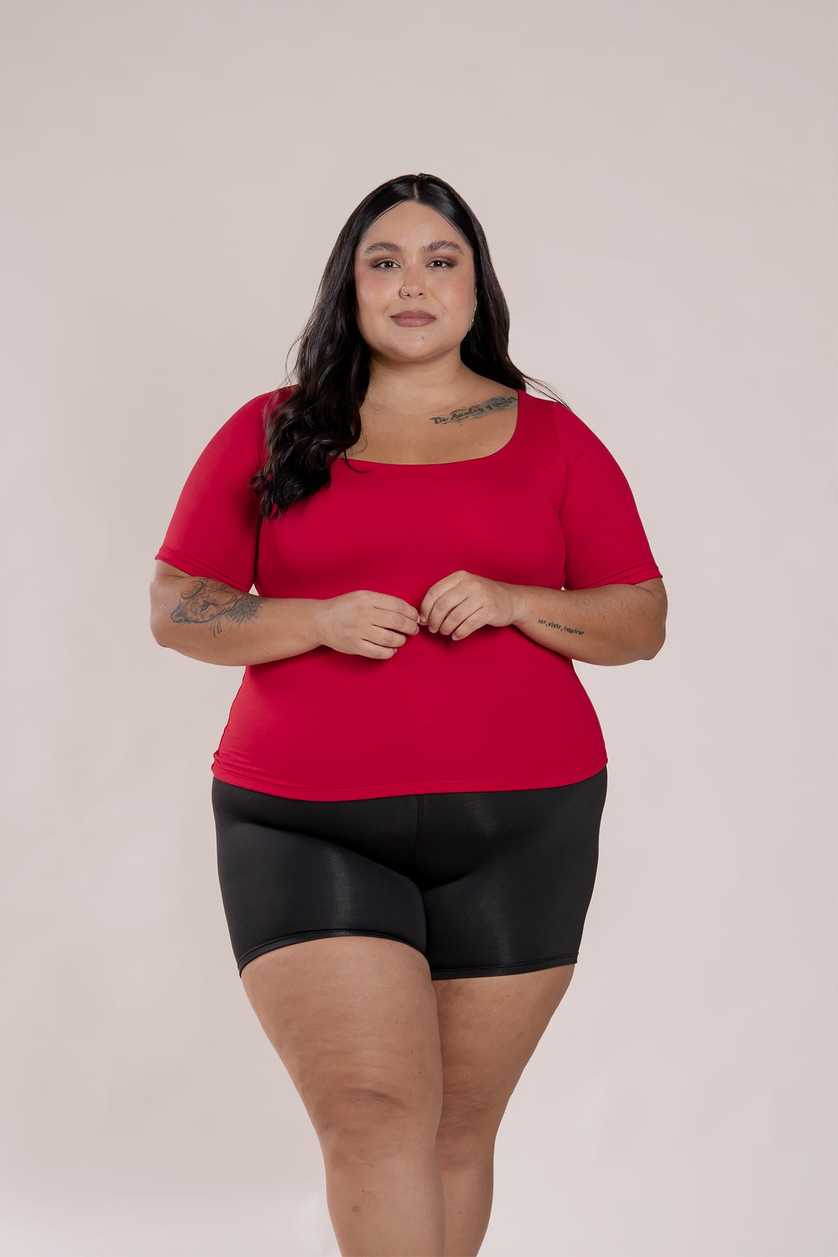 Blusa Básica Sara