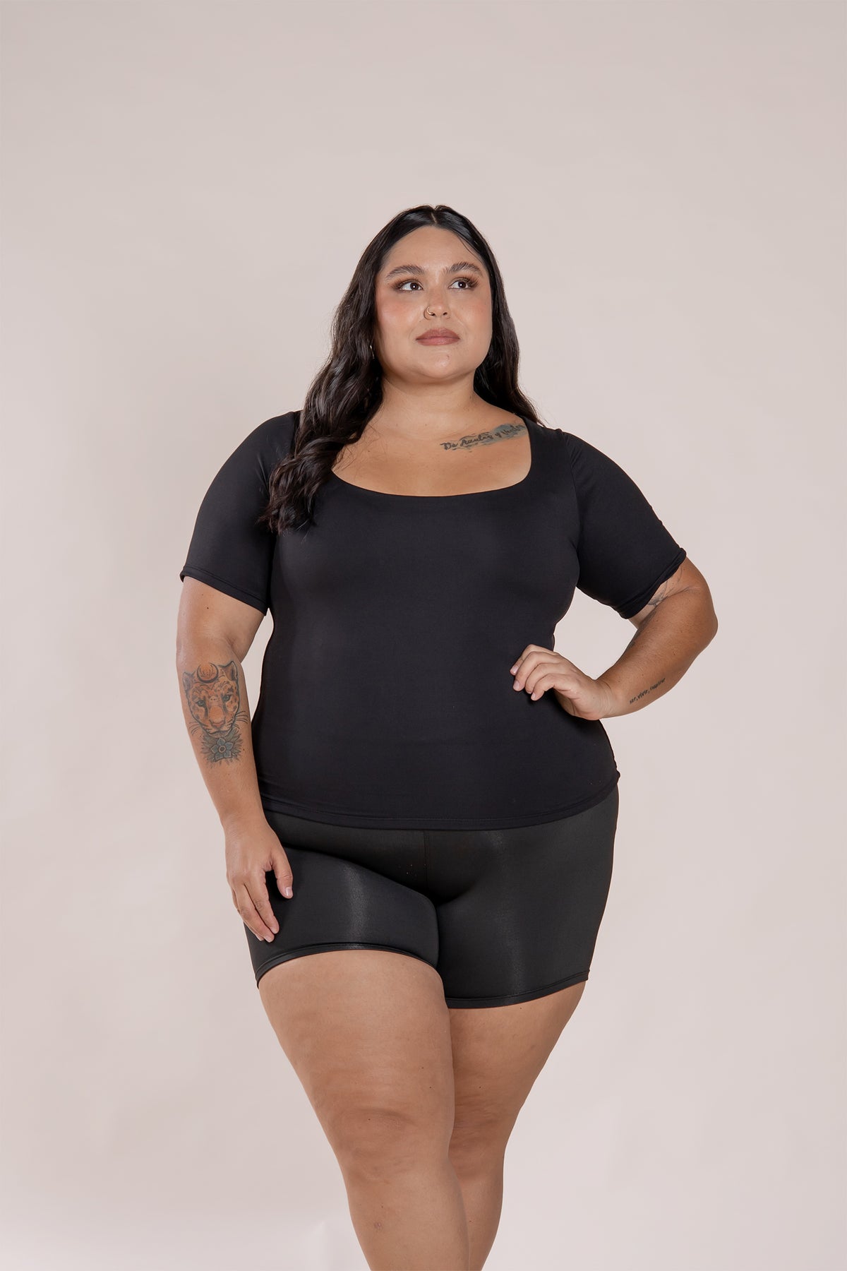 Blusa Básica Sara